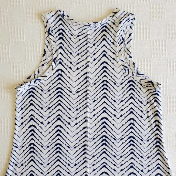ATHLETA | Breezy Tank Top | White Blue Arrowhead Print | Small - Picture 8 of 12